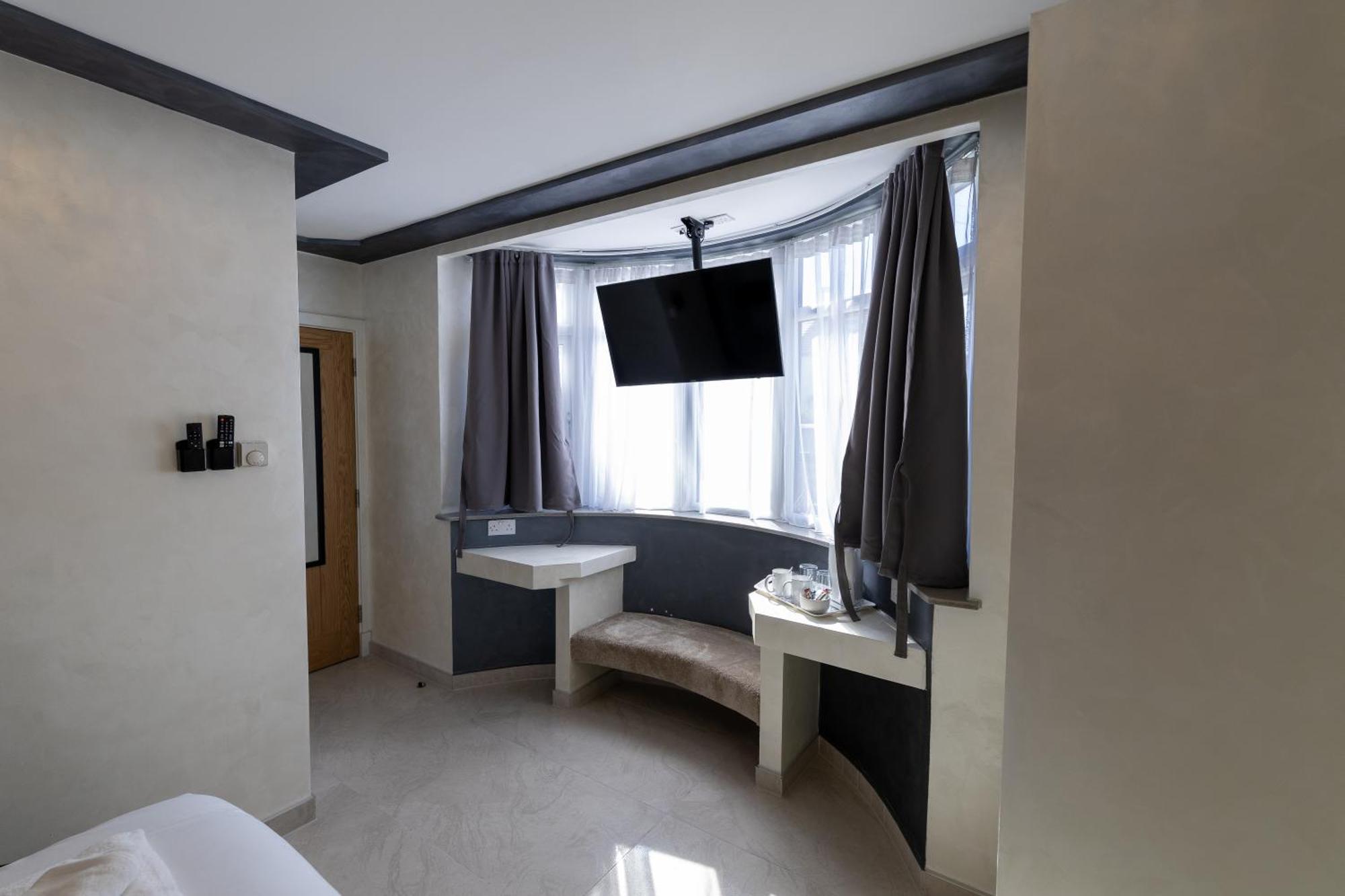 Paragraph Tottenham Hotel London Exterior photo